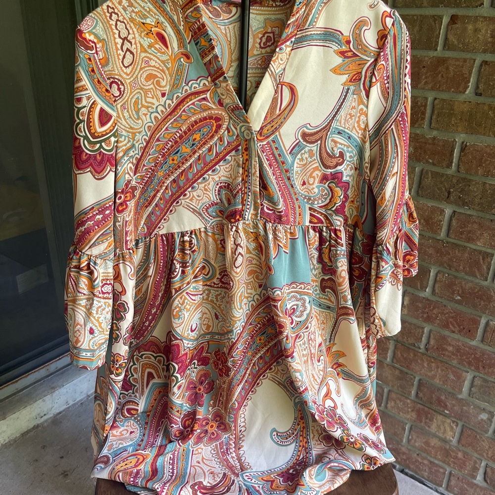 Colorful Paisley V-Neck Blouse